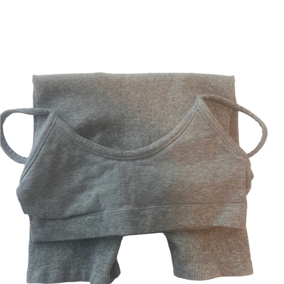 SOLD : ALO ribbed romper - Picture 4 of 4